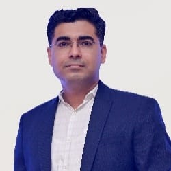 Kailash Tulsi Gajara